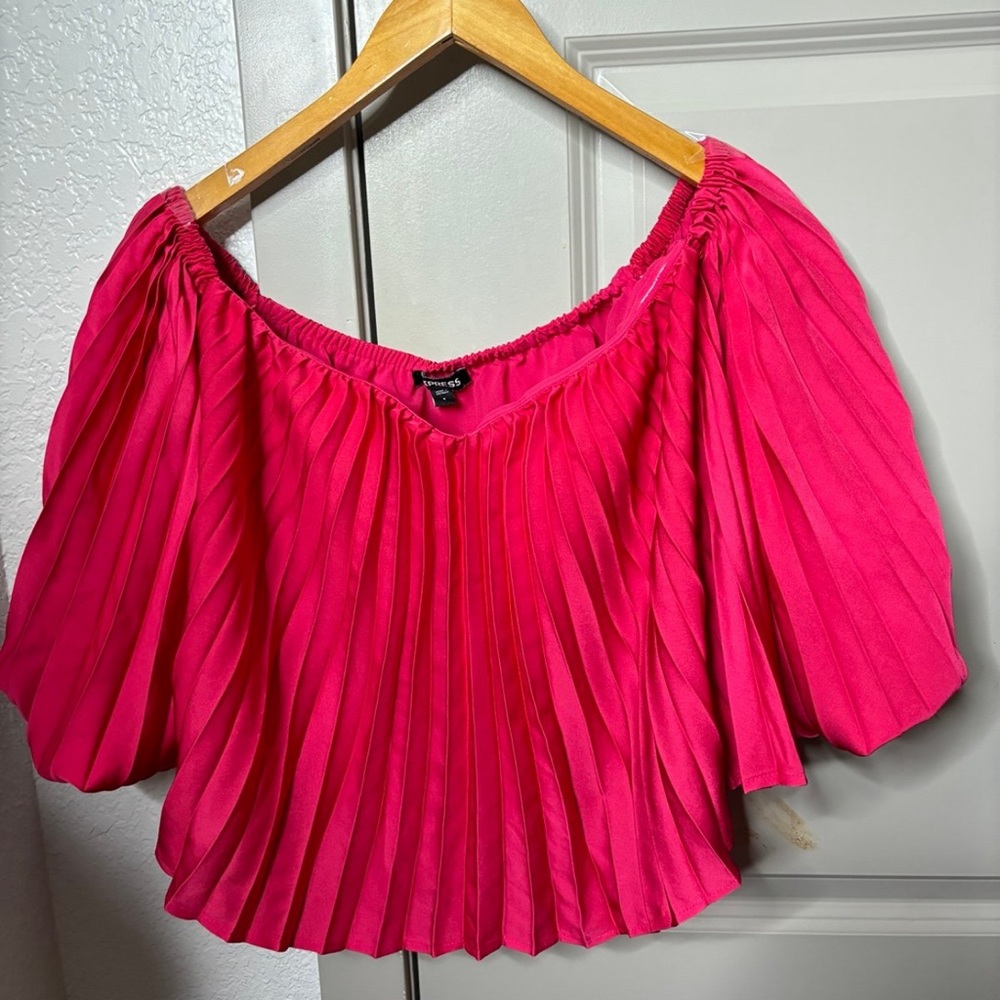 Express Tops